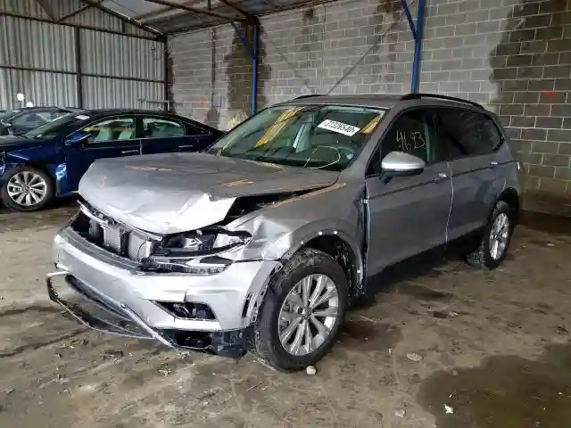 3VV1B7AX7KM117787 2019 VOLKSWAGEN TIGUAN S-1