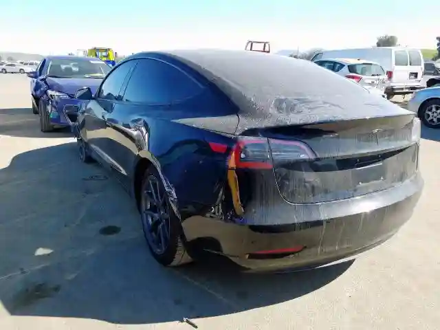 5YJ3E1EB5JF103058 2018 TESLA MODEL 3-2