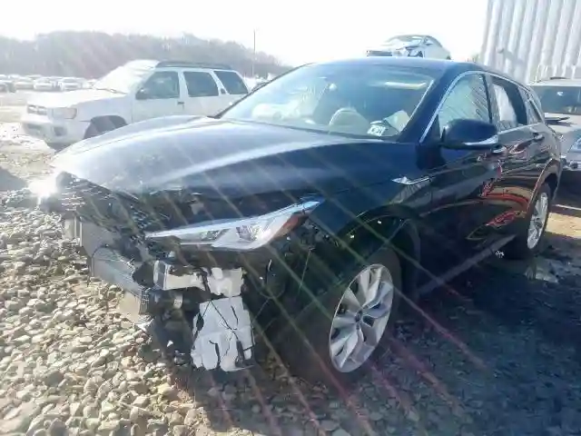 3PCAJ5M30KF101997 2019 INFINITI QX50 ESSENTIAL-1