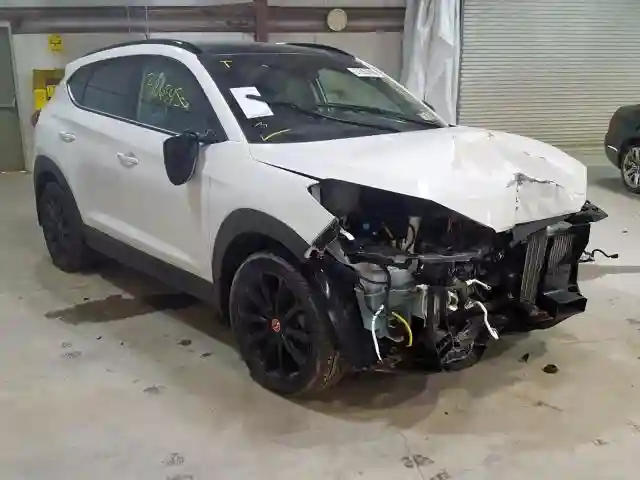 KM8J3CA26HU541213 2017 HYUNDAI TUCSON LIMITED-0