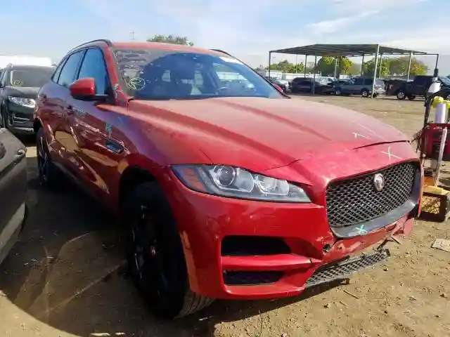 SADCJ2BV6HA894028 2017 JAGUAR F-PACE PREMIUM-0