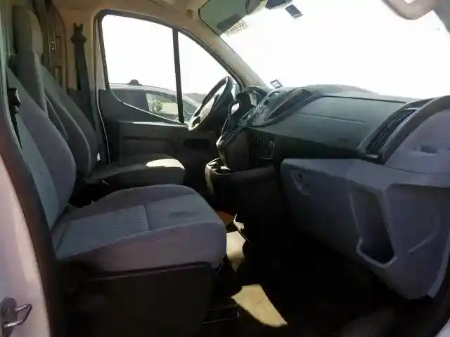 1FTYR2ZM2JKB29941 2018 FORD TRANSIT T-250-4