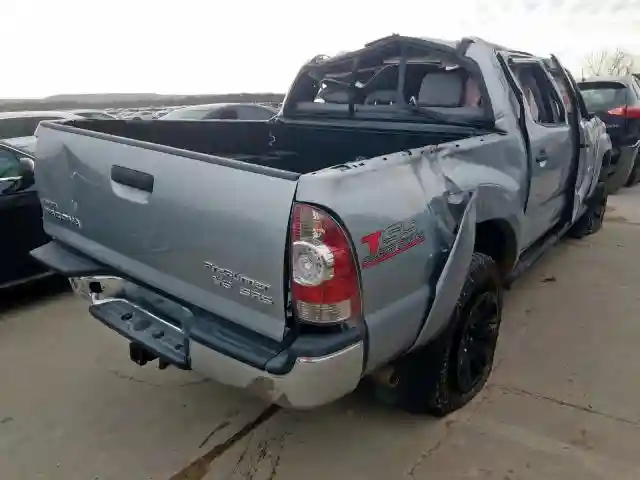 5TFJU4GN7FX078468 2015 TOYOTA TACOMA DOUBLE CAB PRERUNNER-3