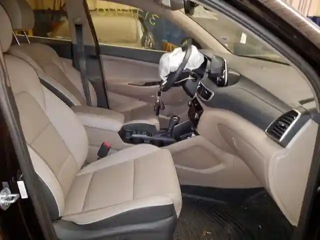 KM8J3CAL4KU848900 2019 HYUNDAI TUCSON LIMITED-4