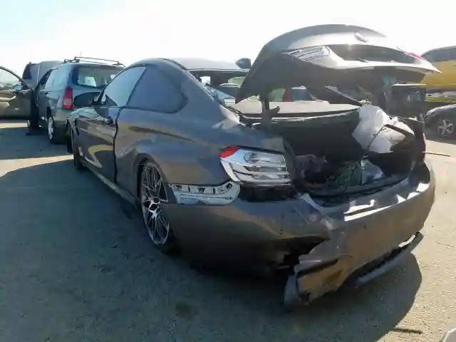 WBS3R9C54HK709604 2017 BMW M4-2