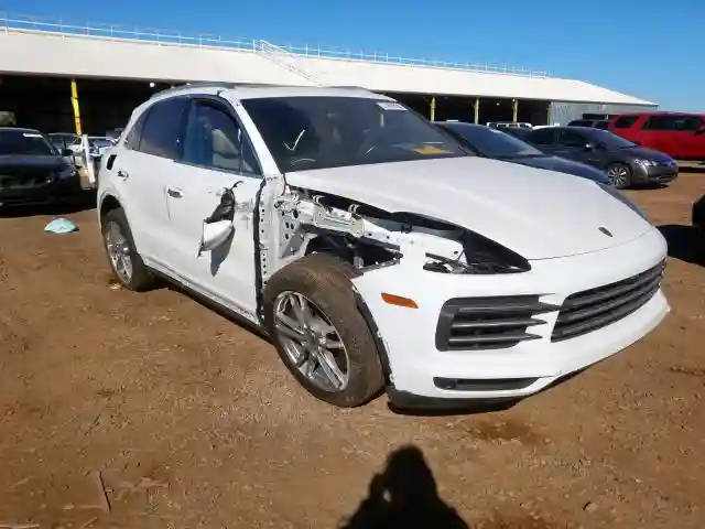 WP1AA2AY9KDA14622 2019 PORSCHE CAYENNE-0