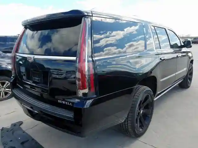 1GYS4JKJ0JR374589 2018 CADILLAC ESCALADE ESV PREMIUM LUXURY-3