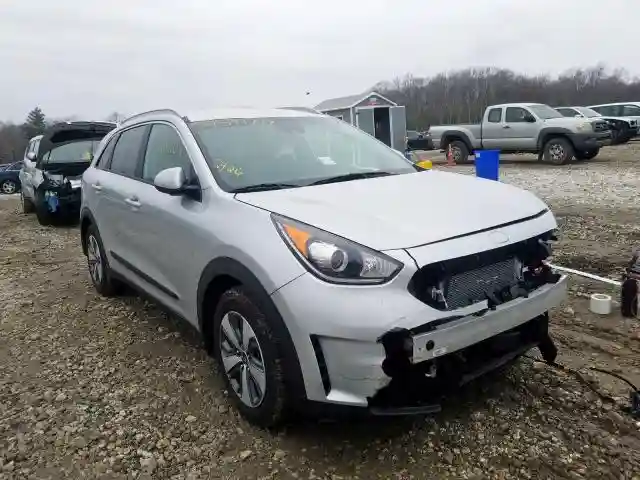 KNDCM3LD0K5236218 2019 KIA NIRO LX-0