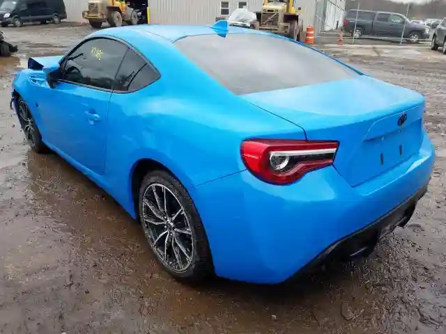 JF1ZNAA15K8702878 2019 TOYOTA 86-2