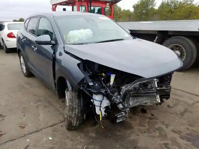 KM8J2CA47KU968069 2019 HYUNDAI TUCSON SE-0