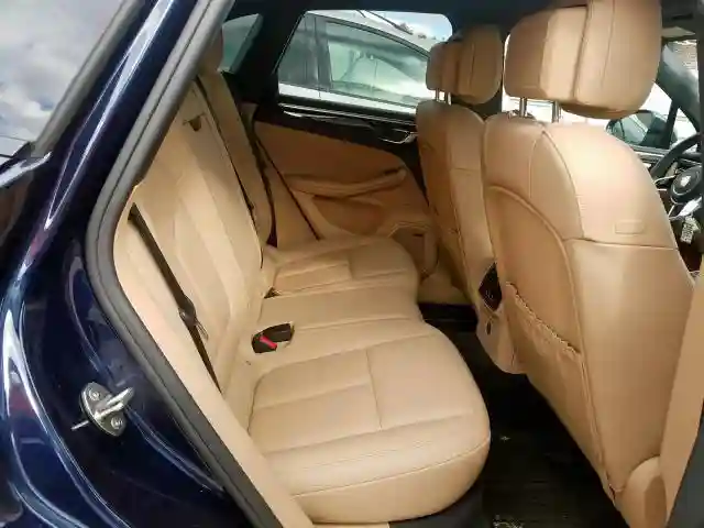 WP1AA2A59LLB00106 2020 PORSCHE MACAN-5