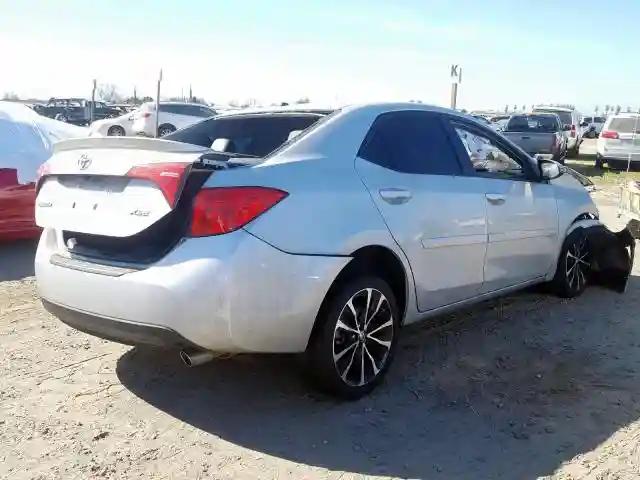 2T1BURHE3JC035558 2018 TOYOTA COROLLA L-3