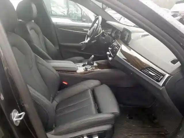 WBAJA7C57JWC75557 2018 BMW 530 XI-4