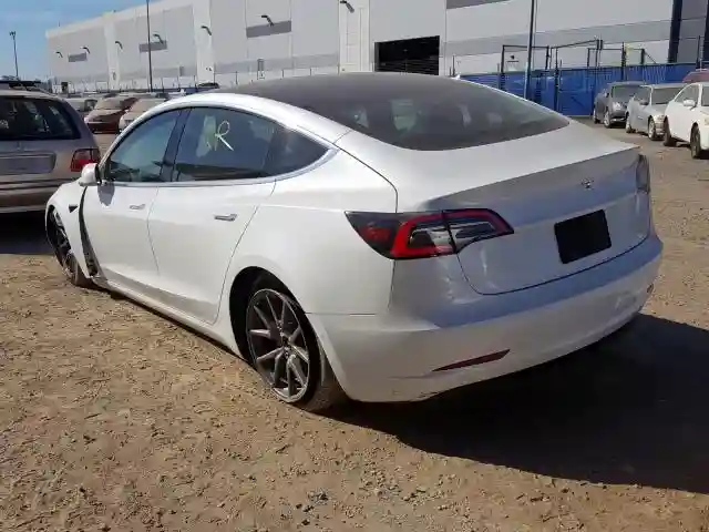 5YJ3E1EA1KF426404 2019 TESLA MODEL 3-2