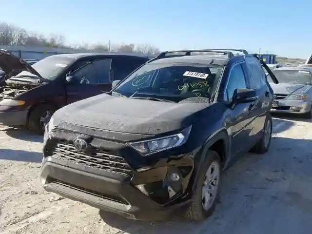 2T3W1RFV3LC041058 2020 TOYOTA RAV4 XLE-1