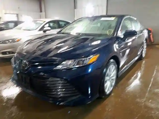 4T1B11HK9KU687164 2019 TOYOTA CAMRY L-1