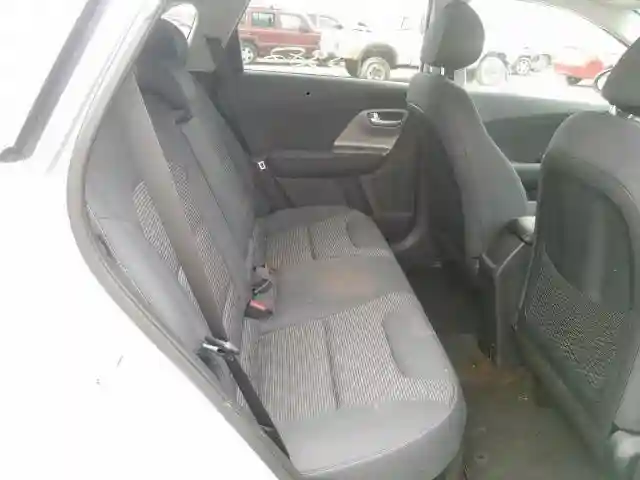 KNDCM3LD0K5236218 2019 KIA NIRO LX-5