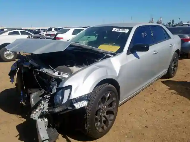 2C3CCAAG7KH581053 2019 CHRYSLER 300 TOURING-1