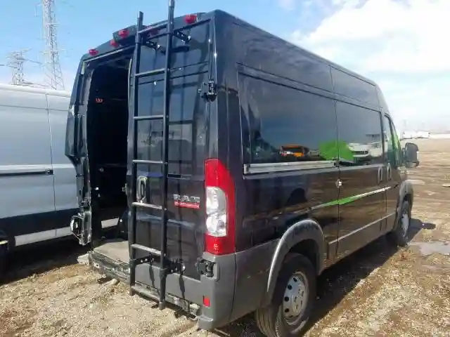 3C6TRVCG3HE521426 2017 RAM PROMASTER 2500 2500 HIGH-3