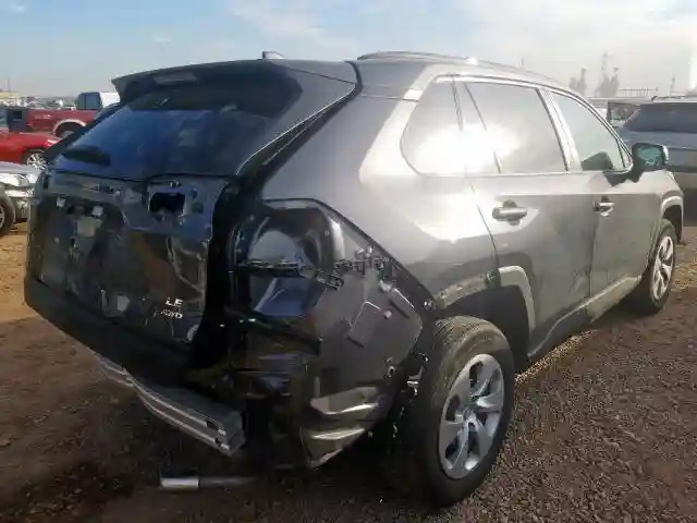 2T3F1RFV2KW026581 2019 TOYOTA RAV4 LE-3