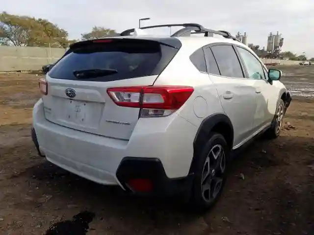 JF2GTAJC8JH232855 2018 SUBARU CROSSTREK LIMITED-3