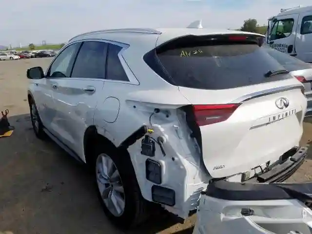 3PCAJ5M30KF112711 2019 INFINITI QX50 ESSENTIAL-2