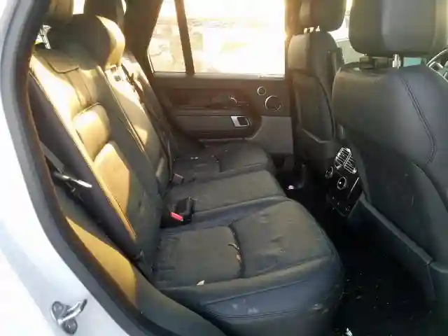 SALGS2RE5KA537231 2019 LAND ROVER RANGE ROVER SUPERCHARGED-5