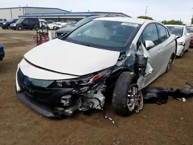 JTDKARFP3H3036662 2017 TOYOTA PRIUS PRIME-1