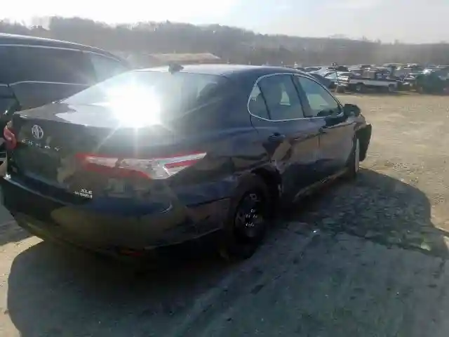 4T1F31AK4LU519777 2020 TOYOTA CAMRY XLE-3
