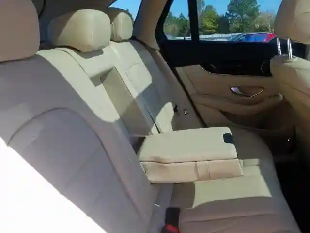 WDC0G4JB0JV089019 2018 MERCEDES-BENZ GLC 300-5