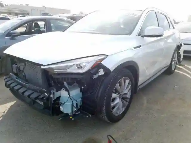 3PCAJ5M30KF112711 2019 INFINITI QX50 ESSENTIAL-1