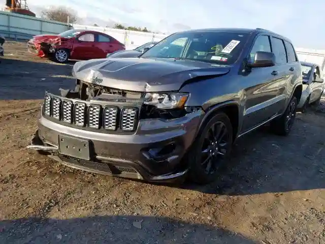 1C4RJFAG0KC563182 2019 JEEP GRAND CHEROKEE LAREDO-1