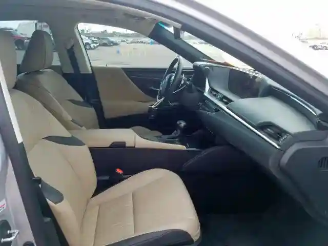 58ABZ1B10KU003586 2019 LEXUS ES 350-4