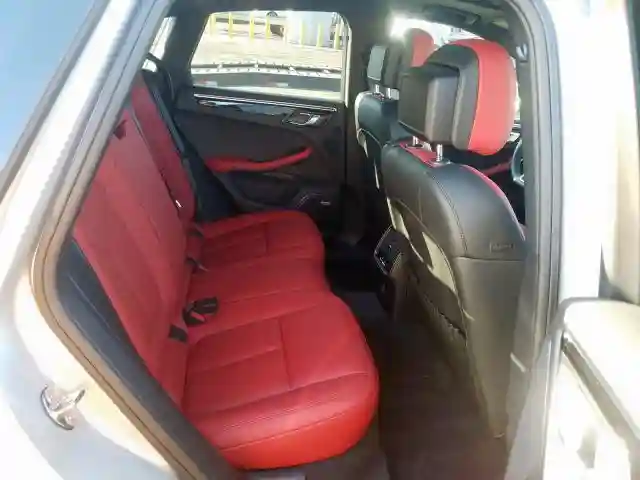 WP1AB2A57LLB33540 2020 PORSCHE MACAN S-5