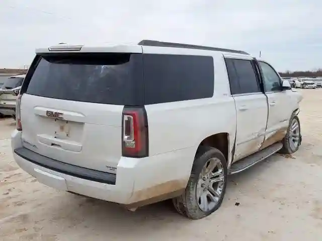1GKS1GKC7HR245525 2017 GMC YUKON XL C1500 SLT-3
