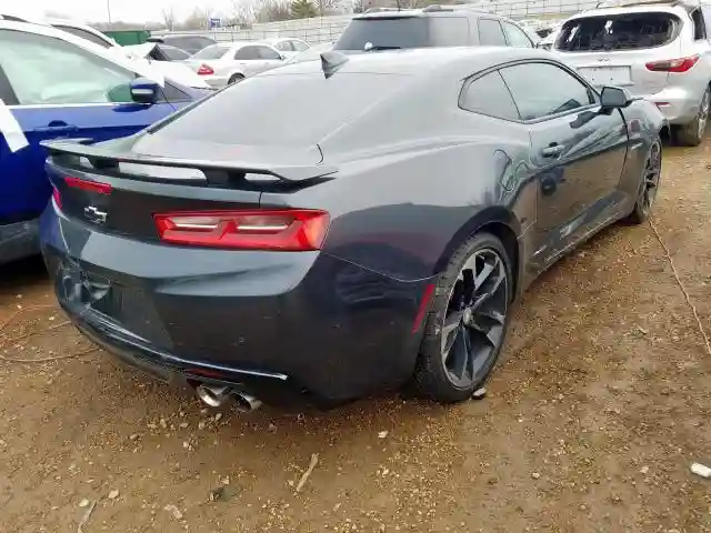 1G1FG1R72H0122939 2017 CHEVROLET CAMARO SS-3