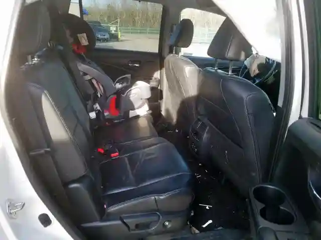 5FNYF6H94JB017572 2018 HONDA PILOT TOURING-5