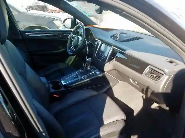 WP1AB2A57GLB55768 2016 PORSCHE MACAN S-4