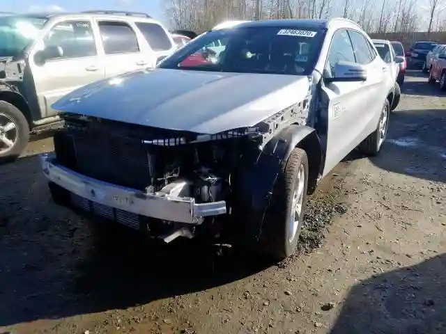 WDCTG4GB2JJ418217 2018 MERCEDES-BENZ GLA 250 4MATIC-1