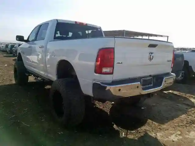 3C6UR5DL4HG674045 2017 RAM 2500 SLT-2