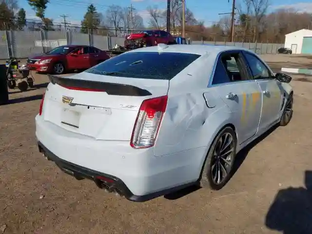 1G6A15S68J0119077 2018 CADILLAC CTS-V-3