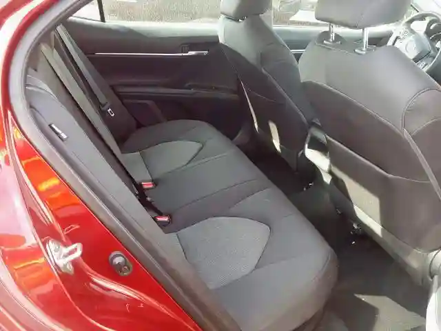 4T1B31HK8KU514438 2019 TOYOTA CAMRY LE-5