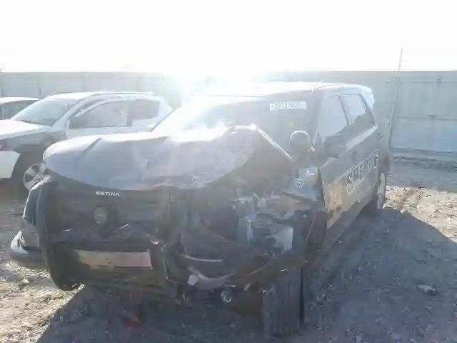 1FM5K8AR7KGA19811 2019 FORD EXPLORER POLICE INTERCEPTOR-1