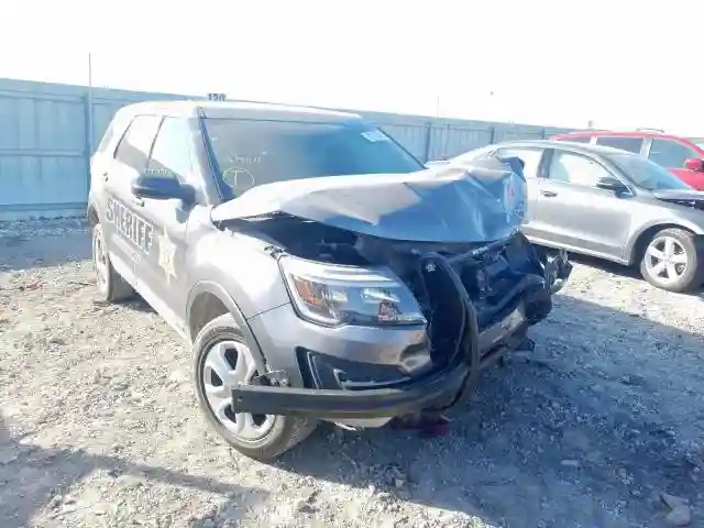 1FM5K8AR7KGA19811 2019 FORD EXPLORER POLICE INTERCEPTOR-0