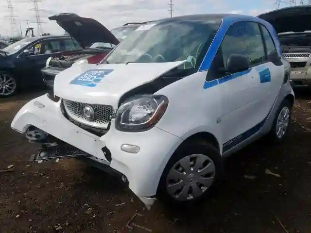 WMEFJ5DA3GK153446 2016 SMART FORTWO-1