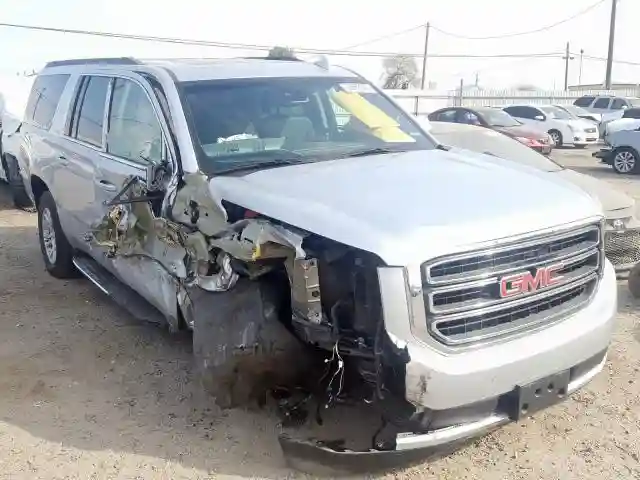 1GKS2GKC1HR324184 2017 GMC YUKON XL K1500 SLT-0