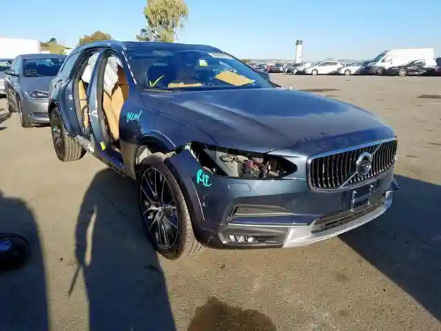 YV4A22NL0L1103637 2020 VOLVO V90 CROSS COUNTRY T6 INSCRIPTION-0
