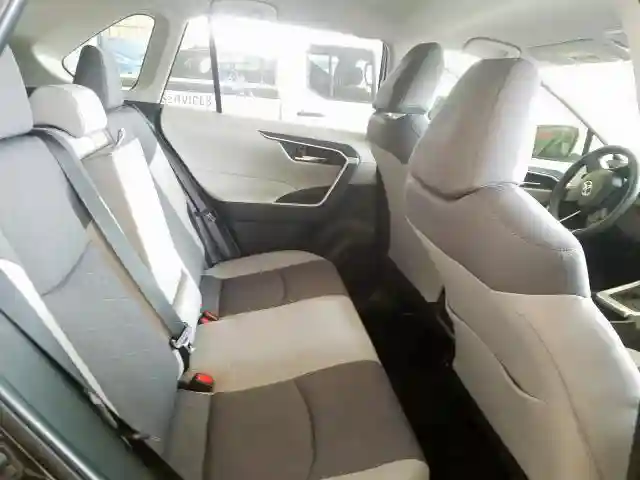 JTMW1RFV6LJ017155 2020 TOYOTA RAV4 XLE-5