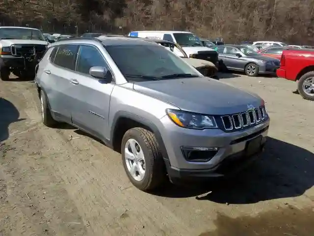 3C4NJDBB9KT847355 2019 JEEP COMPASS LATITUDE-0