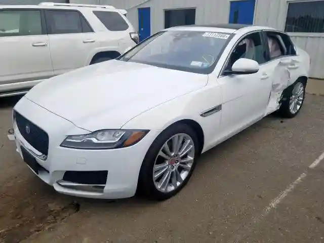 SAJBJ4FX0KCY74305 2019 JAGUAR XF PREMIUM-1